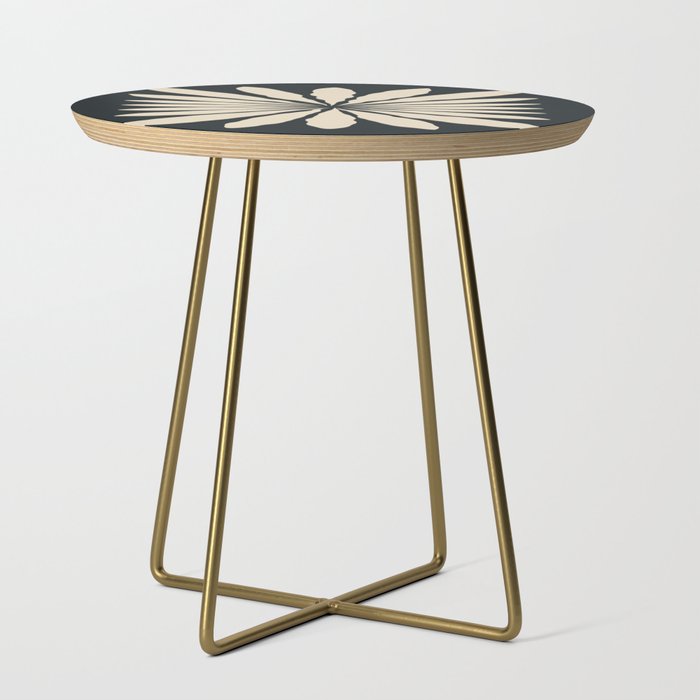 Star Leaf: Noir Side Table Gallery Image 1