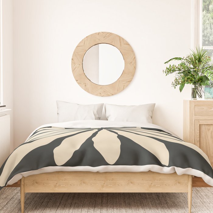 Star Leaf: Noir Duvet Cover Gallery Image 3