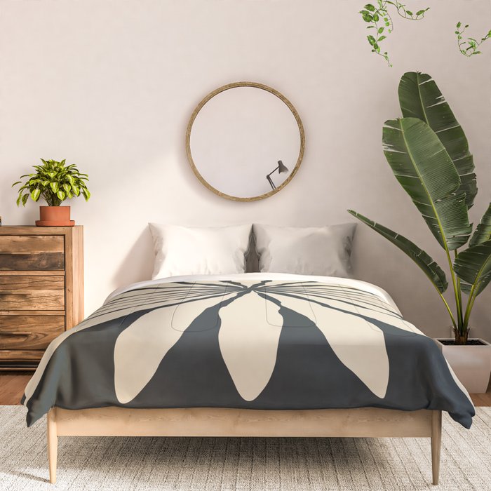 Star Leaf: Noir Comforter Gallery Image 3