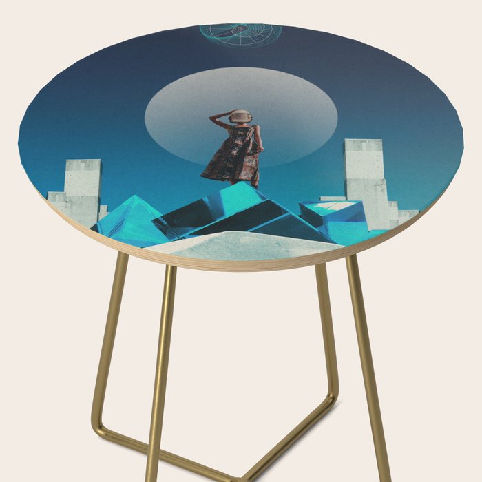Queen of Kings Side Table Gallery Image 2