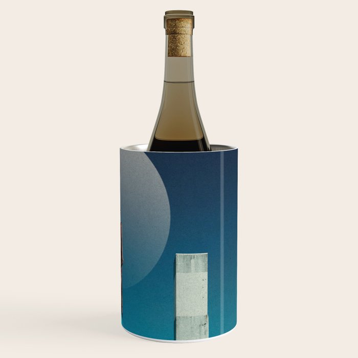 Queen of Kings Wine Chiller Gallery Image 3