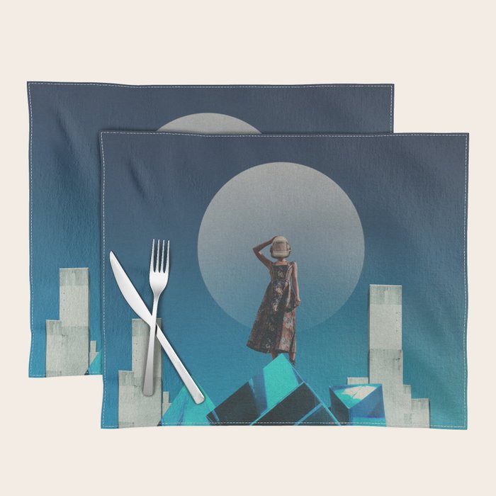 Queen of Kings Placemat Gallery Image 1