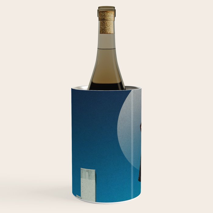 Queen of Kings Wine Chiller Gallery Image 2
