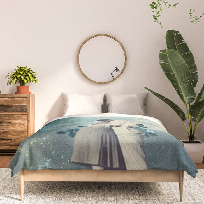 24916 Comforter Gallery Image 3