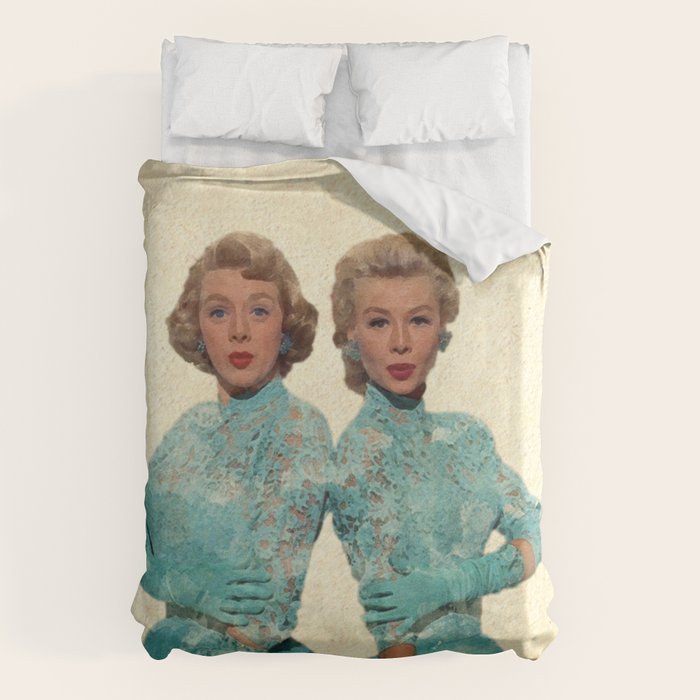 Two Different Faces... (Sisters) Duvet Cover