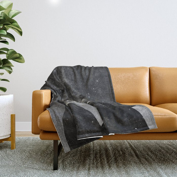 The way our souls melted. Throw Blanket Gallery Image 1