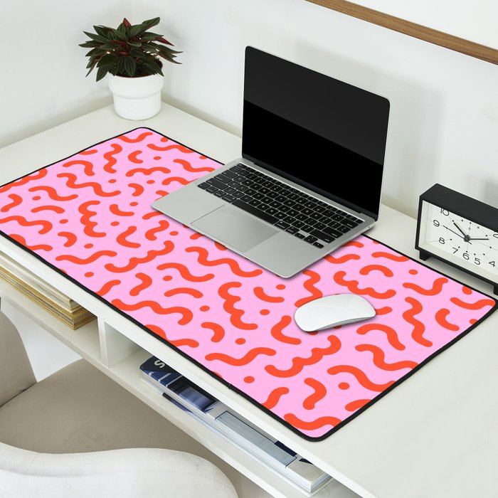 Pink line doodle squiggle pattern Desk Mat Gallery Image 2