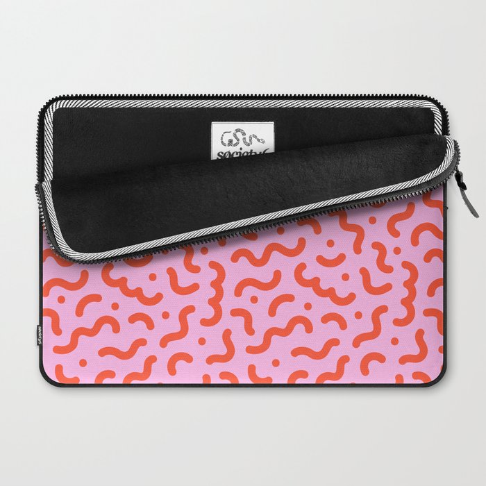 Pink line doodle squiggle pattern Laptop Sleeve Gallery Image 2