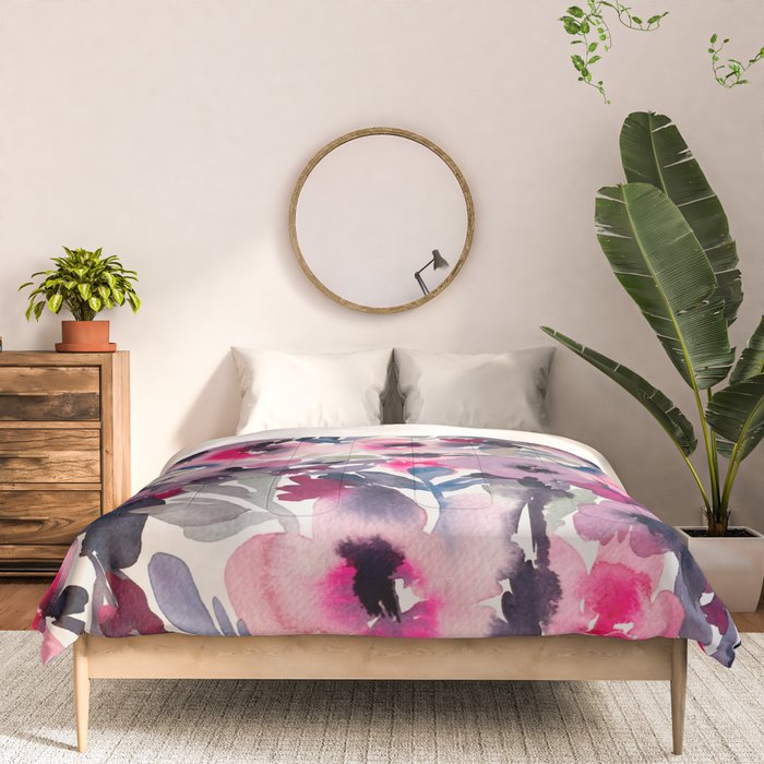 Sue V Comforter Gallery Image 3