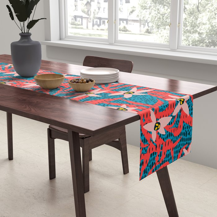 BAZAAR COSMICA WILD Table Runner Gallery Image 2