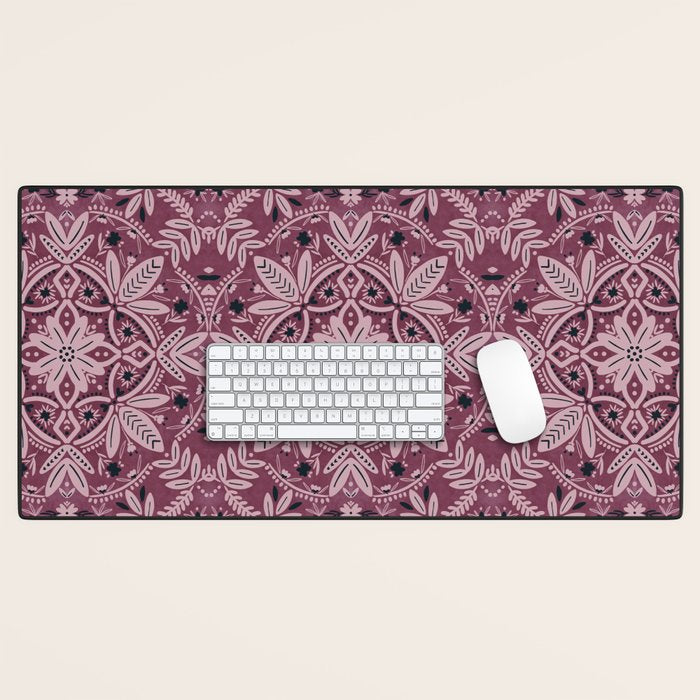 Chic Nature Charm Desk Mat Gallery Image 1