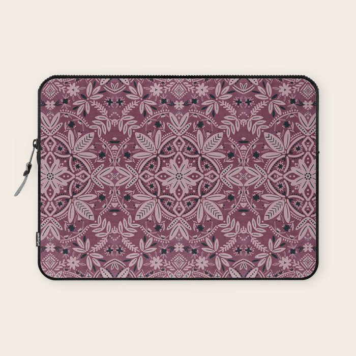 Chic Nature Charm Laptop Sleeve Gallery Image 1