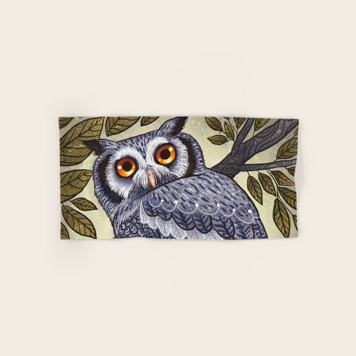 White Faced Owl Bath Towel Gallery Image 1