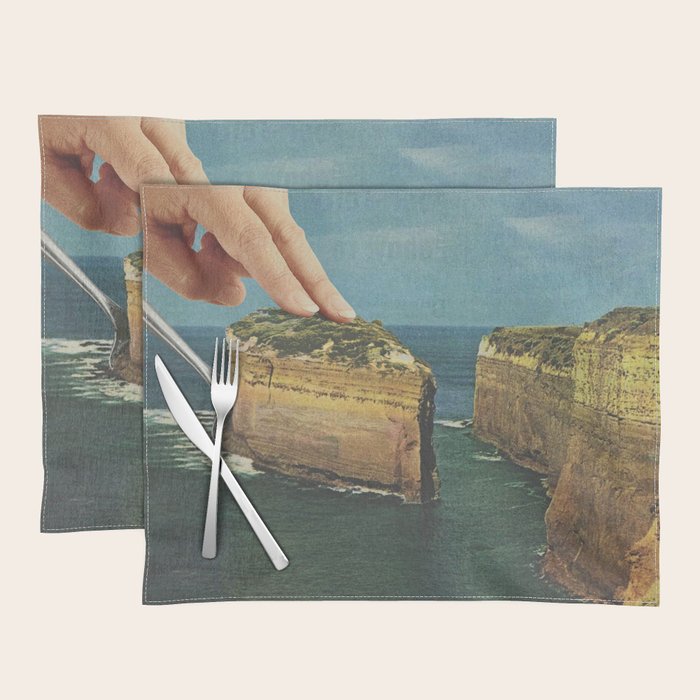 Serving up cake by the seaside II - Cake slice Placemat Gallery Image 1