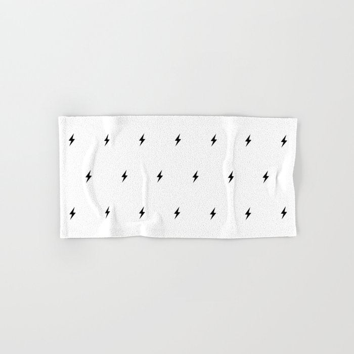 Black Lightning Bolt Pattern Bath Towel Gallery Image 1
