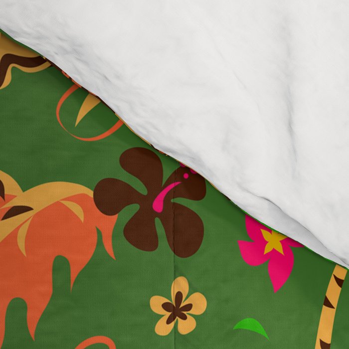 Tiki Temptress on Green Comforter Gallery Image 4