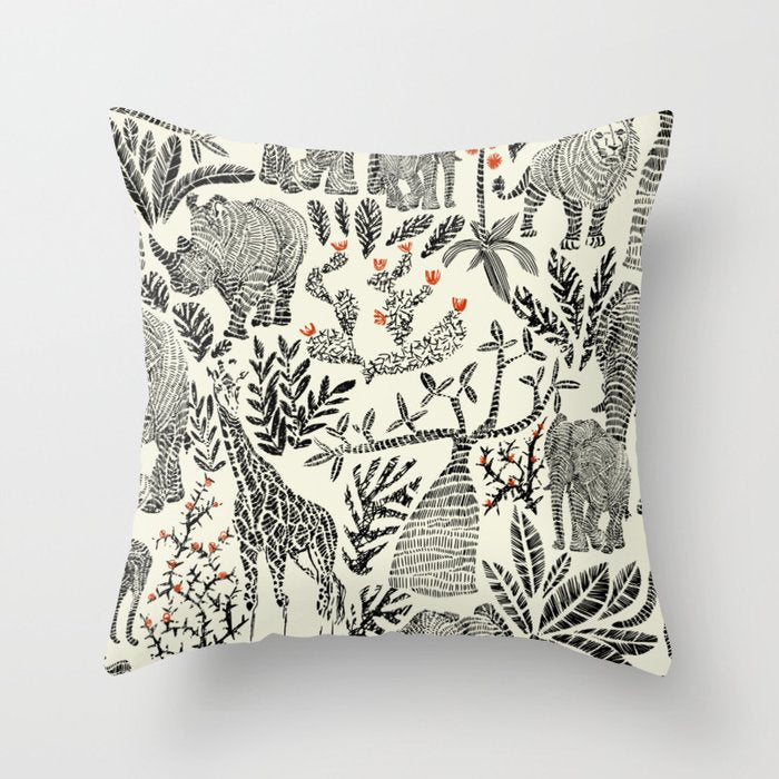 Wildlife Safari black ´n white Throw Pillow Gallery Image 6
