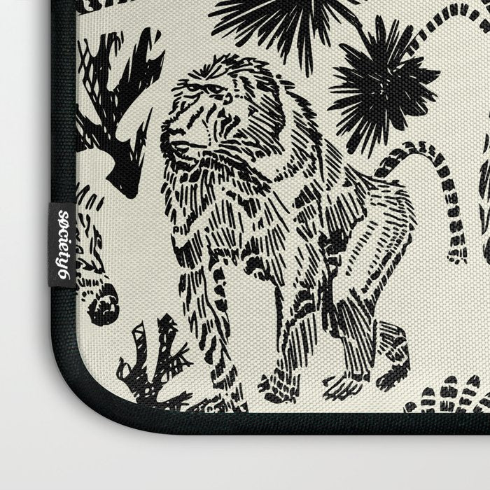 Wildlife Safari black ´n white Laptop Sleeve Gallery Image 3