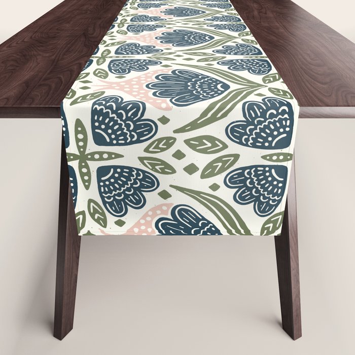 Seed to Bloom Summer Table Runner Gallery Image 1