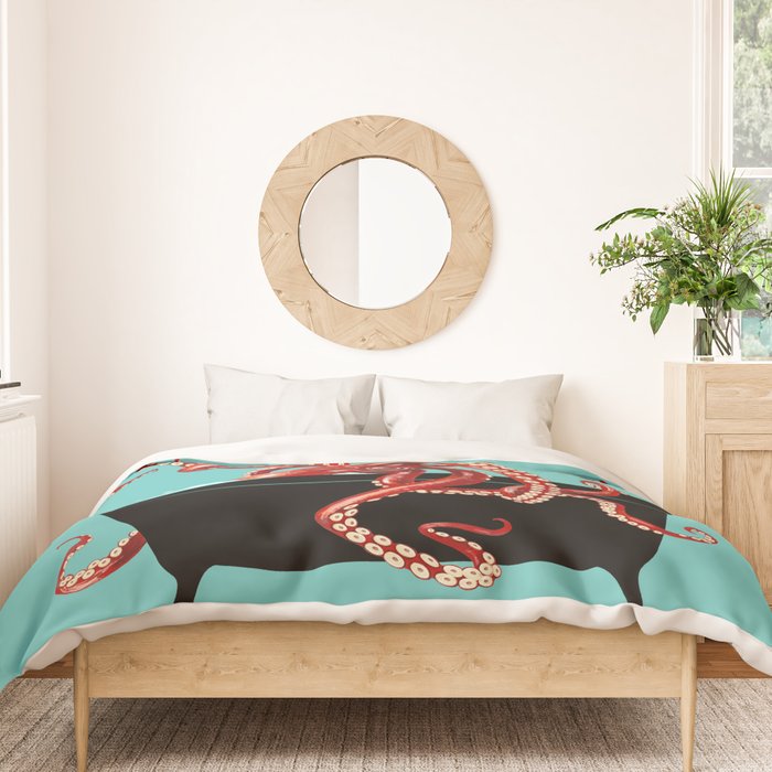 Giant Squid in Bathtub Duvet Cover Gallery Image 3