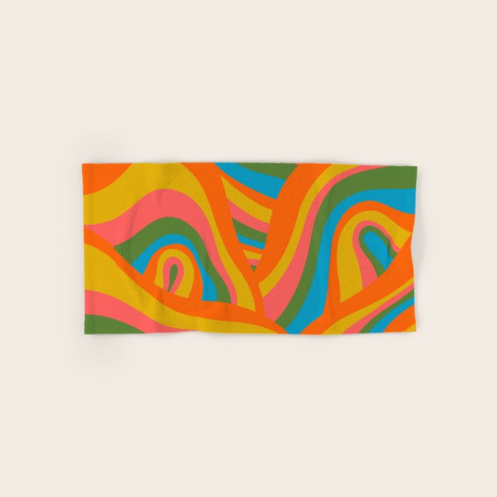 Retro 70s Psychedelic Abstract Pattern Bath Towel Gallery Image 1