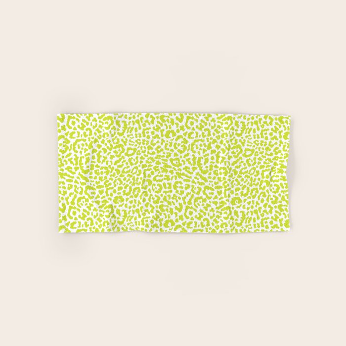 Chartreuse French Leopard Print Bath Towel Gallery Image 1