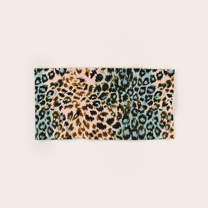Abstract Animal Skin Bath Towel Gallery Image 1