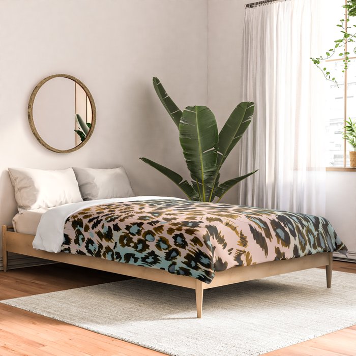 Abstract Animal Skin Comforter Gallery Image 2