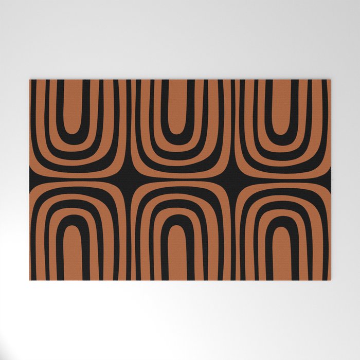 Midcentury Modern Rust and Black Confaab Abstract Pattern Welcome Mat Gallery Image 1