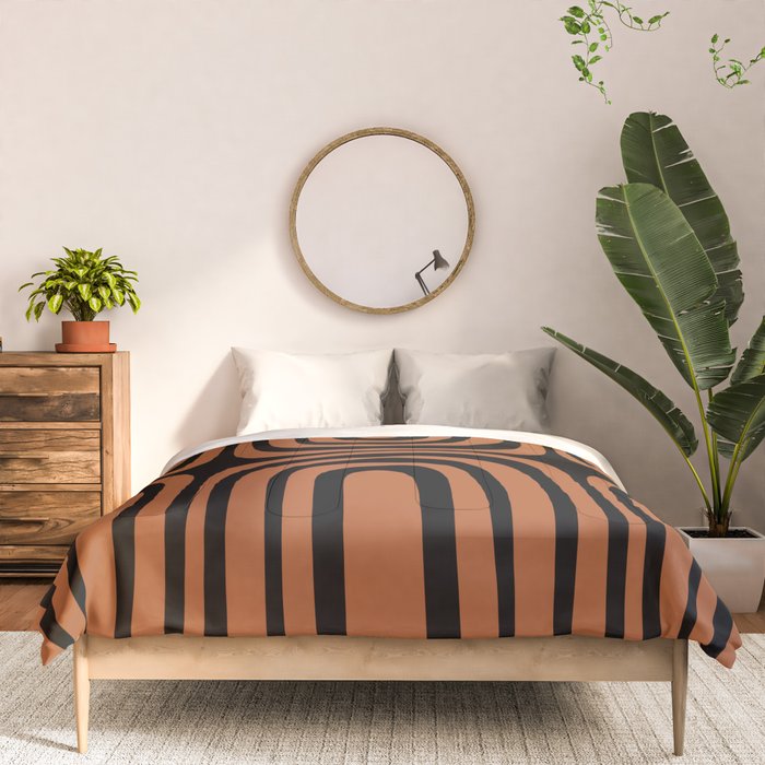 Midcentury Modern Rust and Black Confaab Abstract Pattern Comforter Gallery Image 3