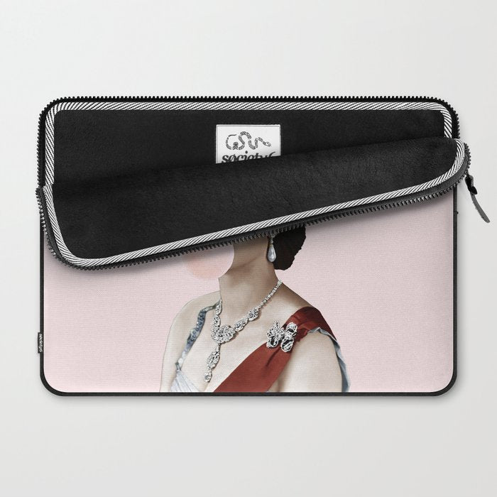 Queen Elizabeth II Blowing Pink Bubble gum Laptop Sleeve Gallery Image 2