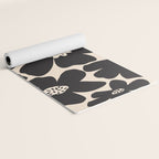 Black and White Retro Daisy Yoga Mat Gallery Image 2