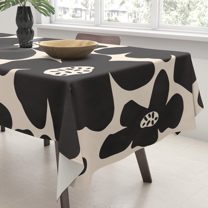 Black and White Retro Daisy Tablecloth Gallery Image 3