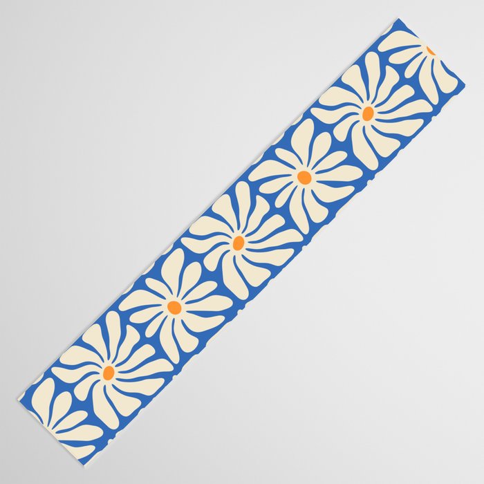 Vintage daisy flower art pattern Table Runner Gallery Image 3