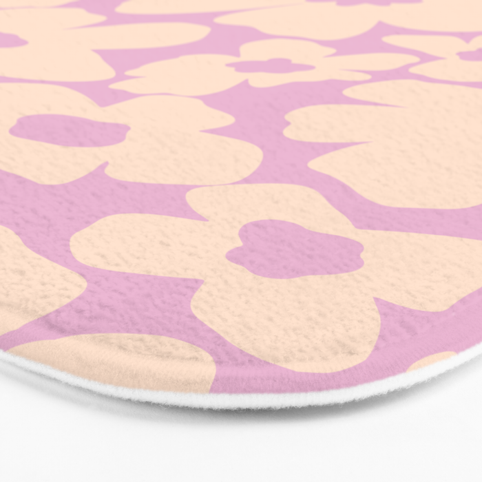 Daisies - Cream and pink Bath Mat Gallery Image 3