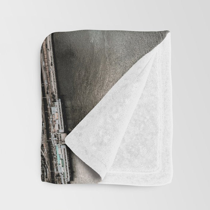 New York City Throw Blanket Gallery Image 3