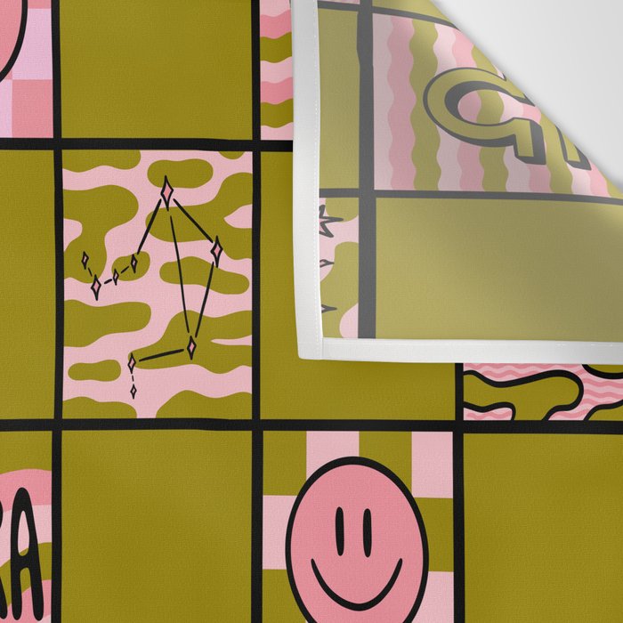 Libra Checkered Print Wall Tapestry Gallery Image 3