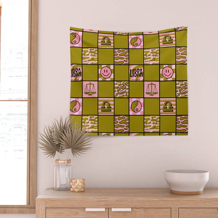 Libra Checkered Print Wall Tapestry Gallery Image 2