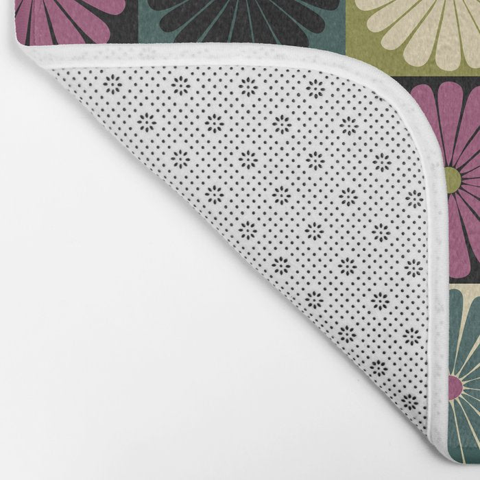 Retro Flowers Check Pattern I Bath Mat Gallery Image 2