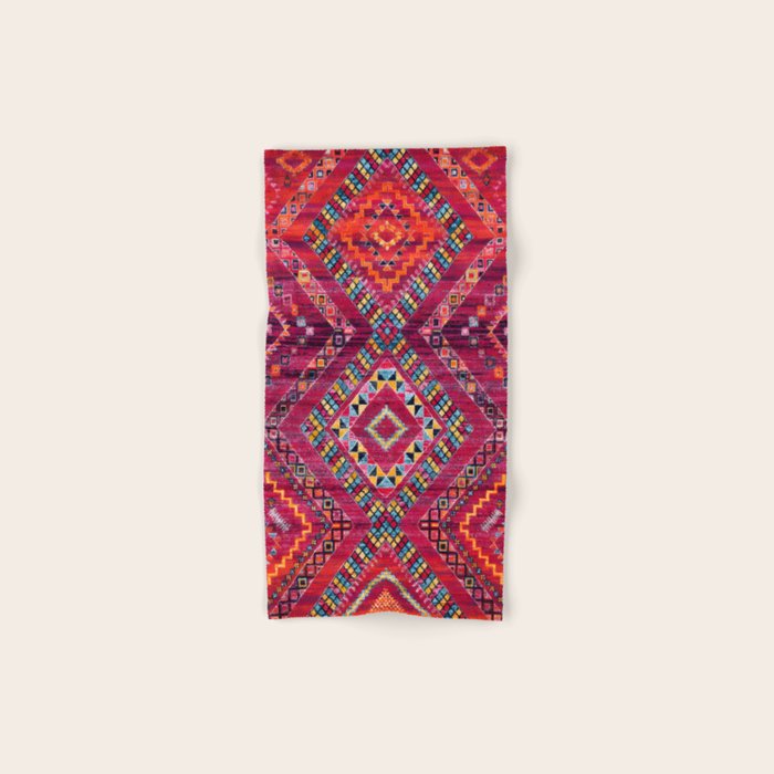 Rose Oasis: Vintage Bohemian Geometric Heritage Bath Towel Gallery Image 1