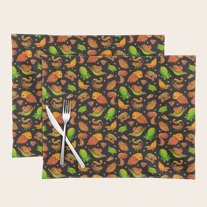 Leaf mimics Placemat Gallery Image 1