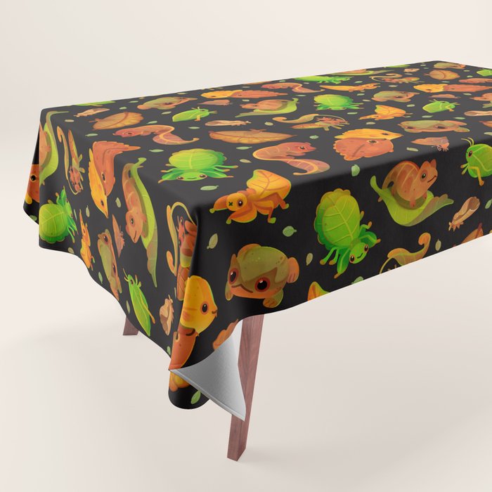 Leaf mimics Tablecloth Gallery Image 1