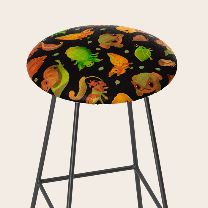 Leaf mimics Stool Gallery Image 2
