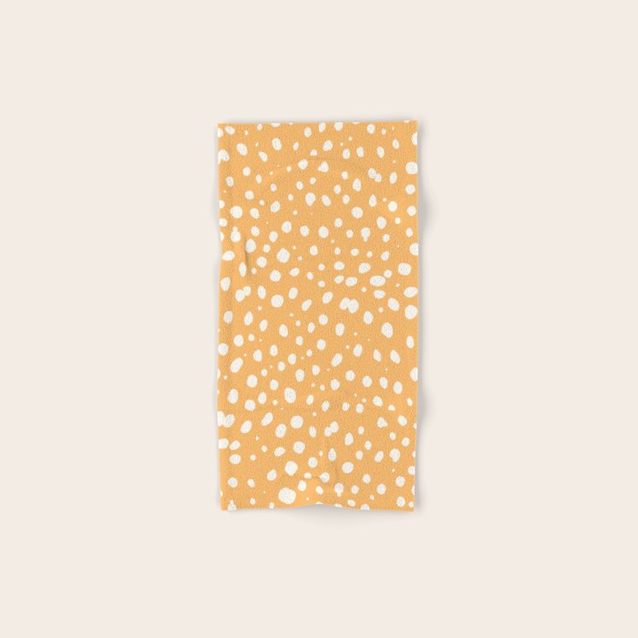 LEOPARD YELLOW Bath Towel Gallery Image 1