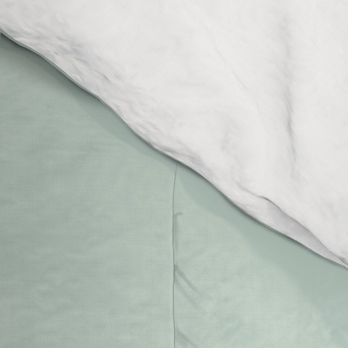 Stay Cool Comforter Gallery Image 4