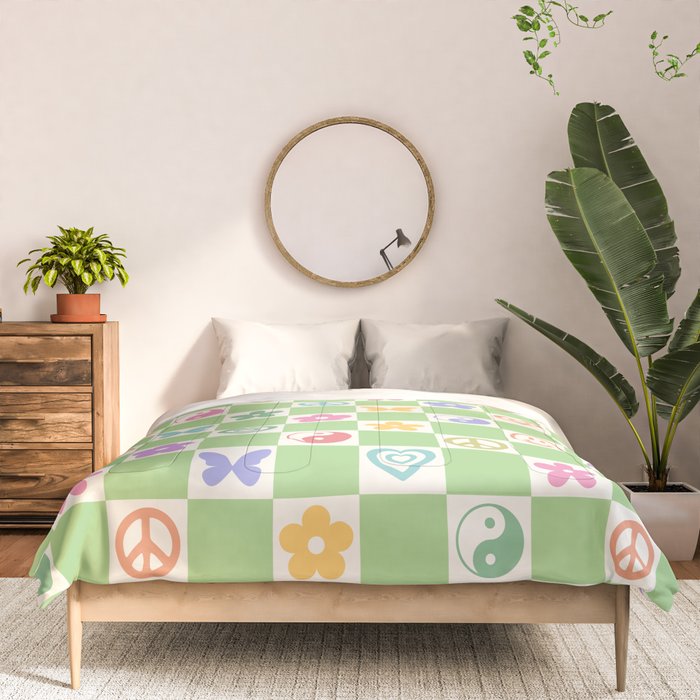 Peace & Love Retro Nostalgia Green Checker Comforter Gallery Image 3