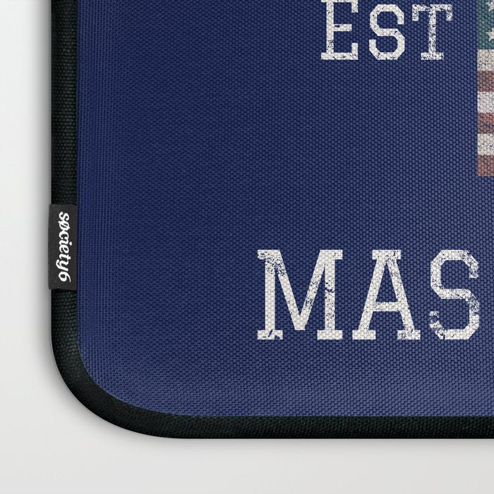 Nantucket Massachusetts Cape Cod American Flag USA Vintage Print Laptop Sleeve Gallery Image 3