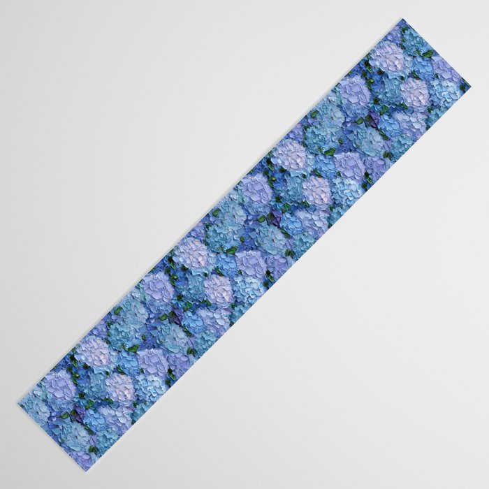 Moonlight Hydrangeas 2 Table Runner Gallery Image 3