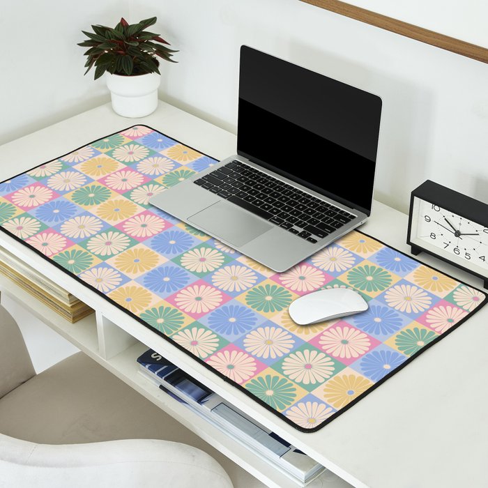 Retro Flowers Check Pattern XXIV Desk Mat Gallery Image 2