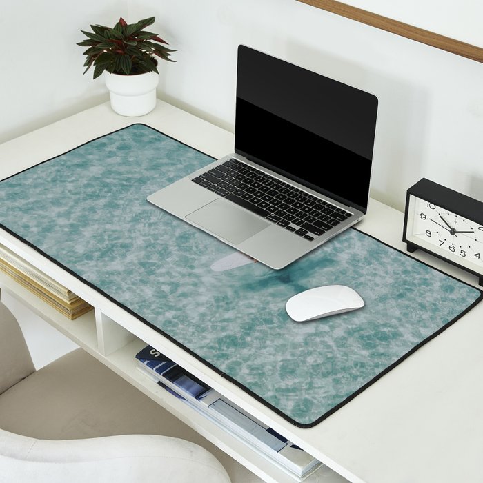 float li Desk Mat Gallery Image 2